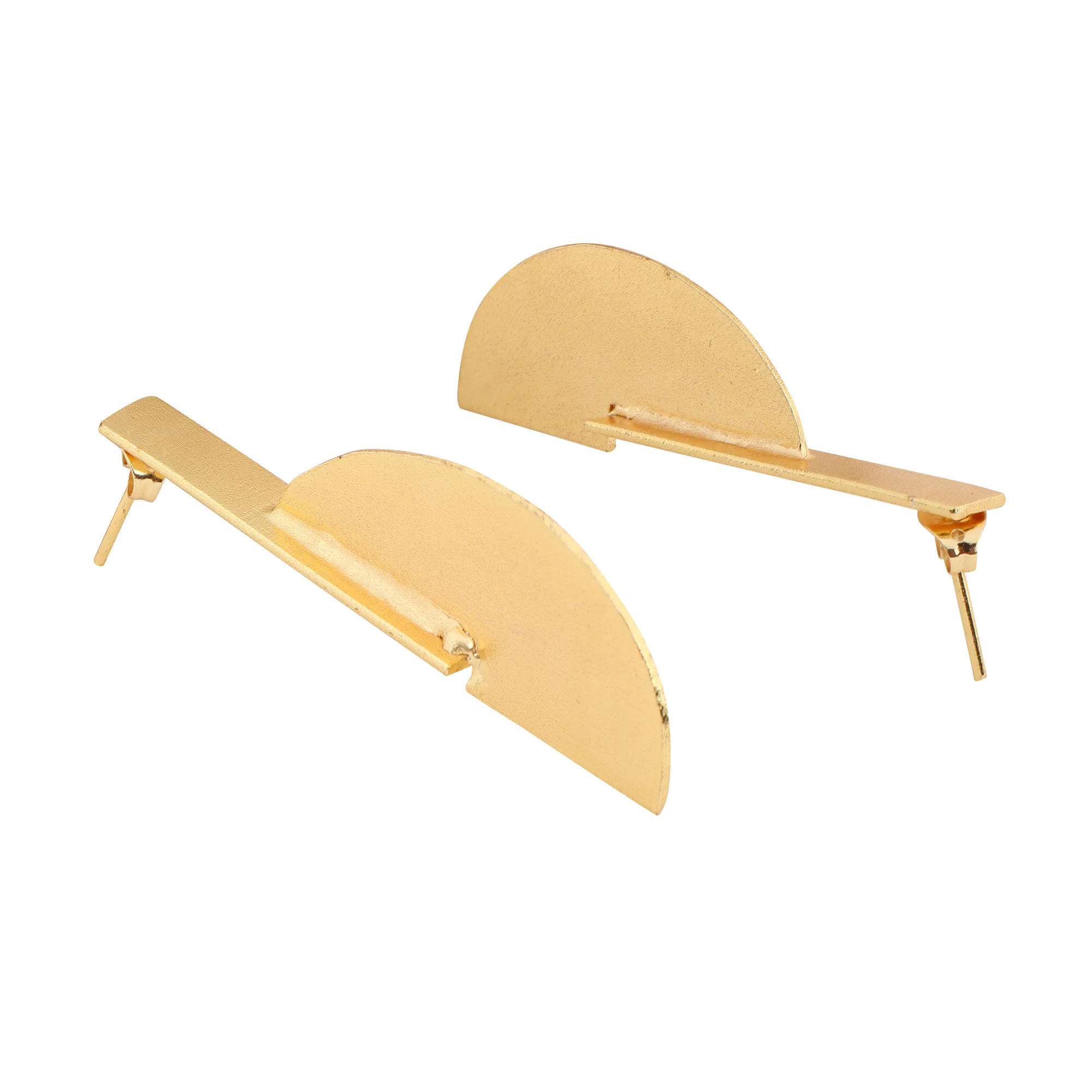 Beautiful Matte Gold Finish Earrings - Image 3