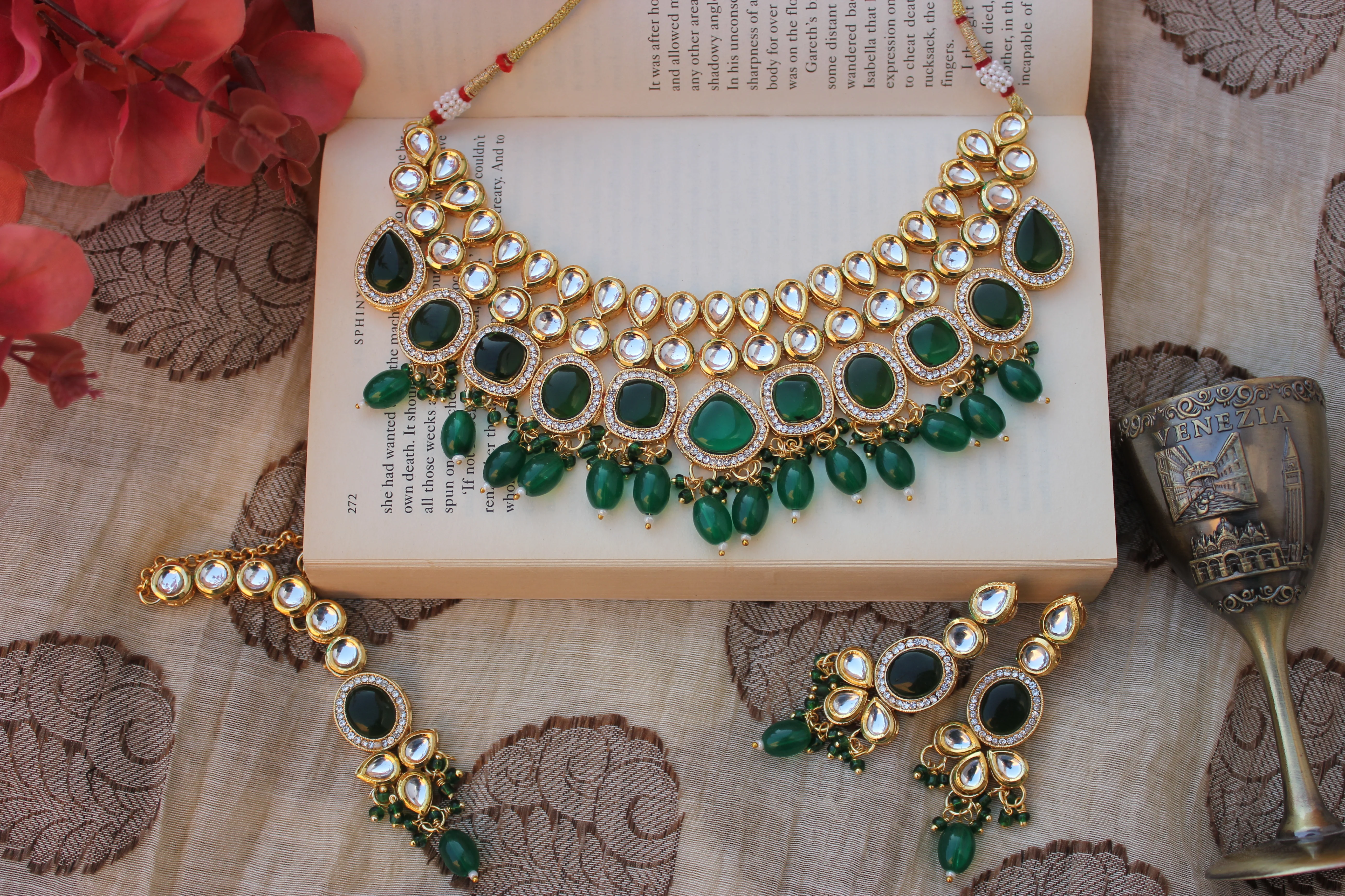 Bridal Green Kundan Jewellery Set - Image 3
