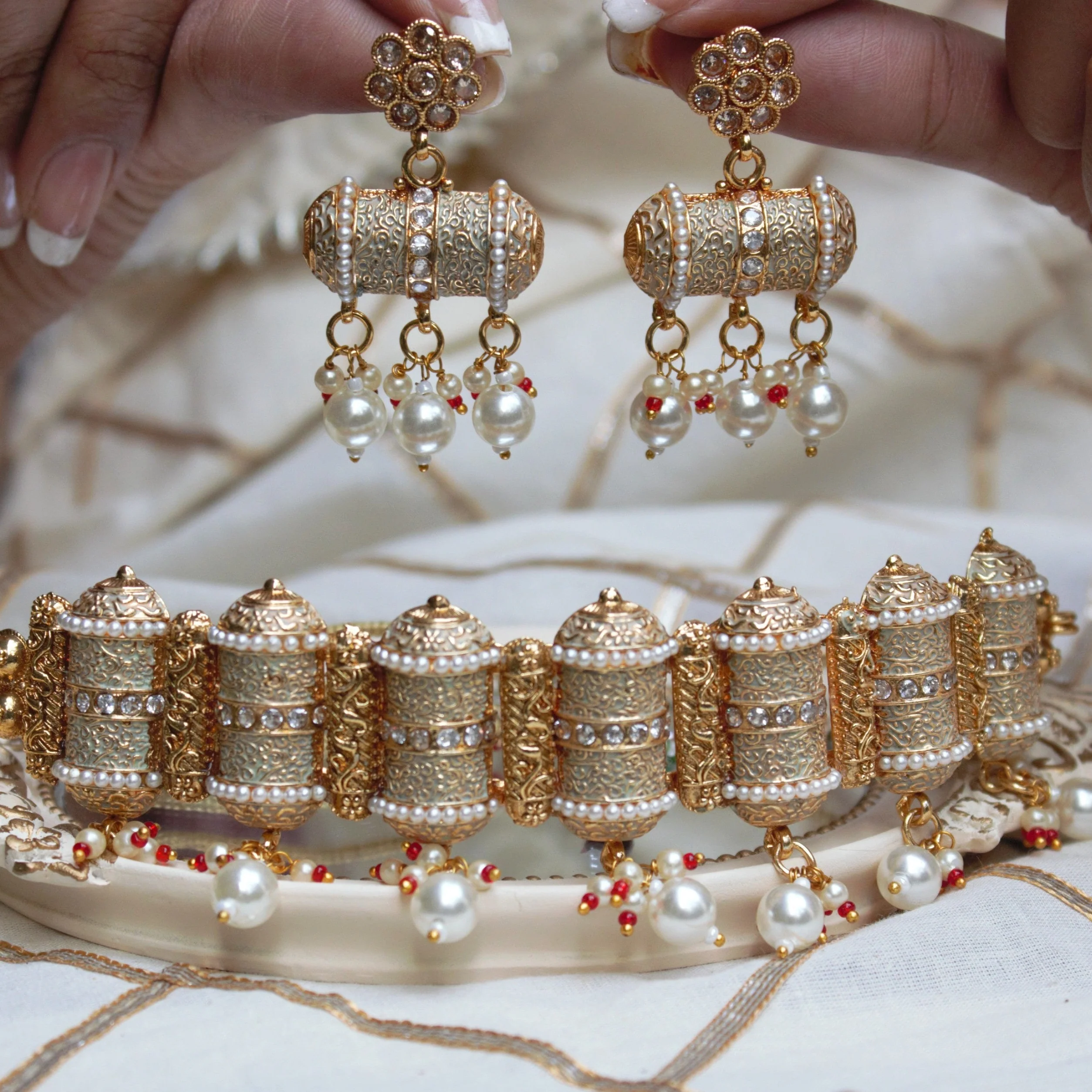 Bridal Meenakari Necklace and Earring set by Leshya - Image 3