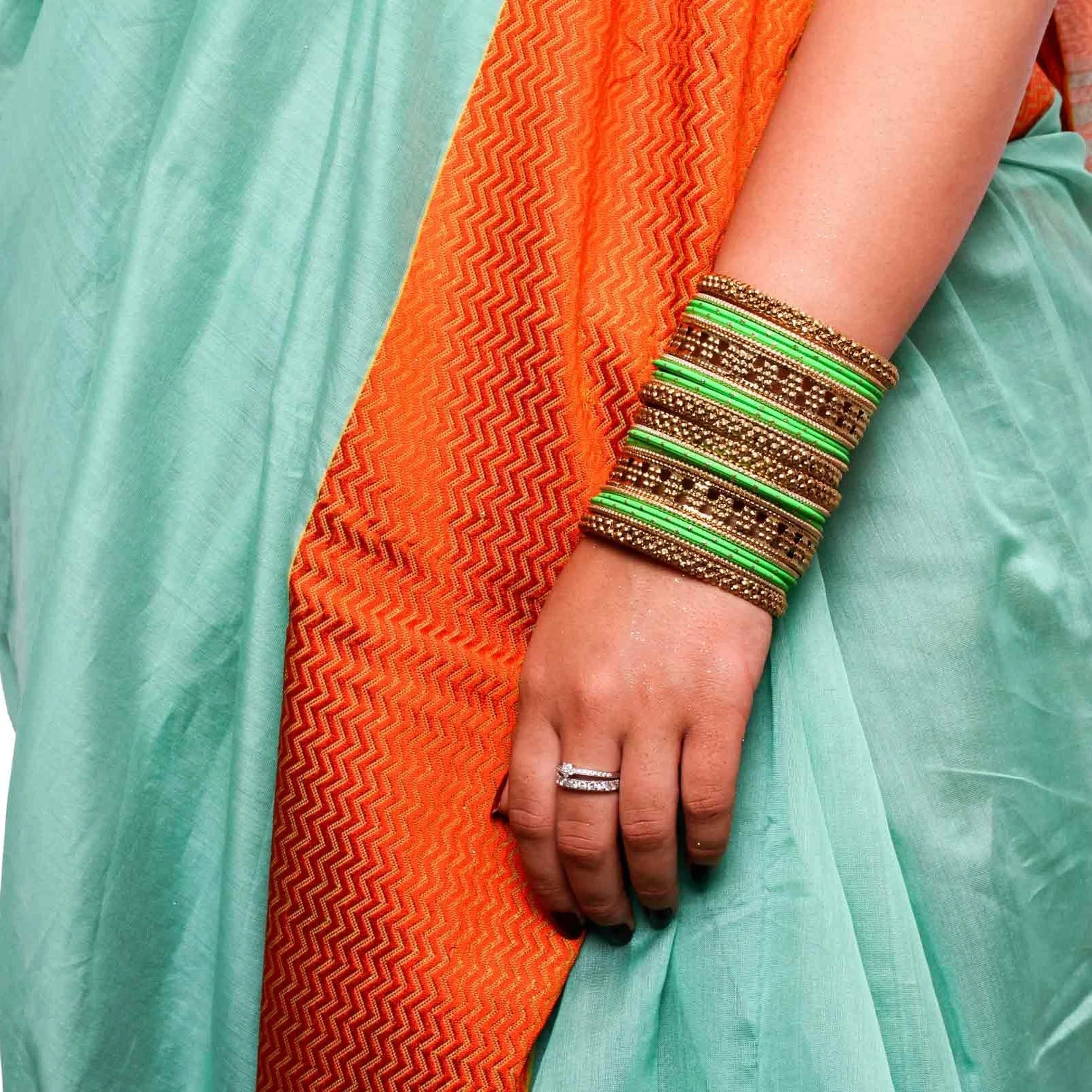 Colored Daily Wear Bangle Set With Flower Jaali Work - Image 14