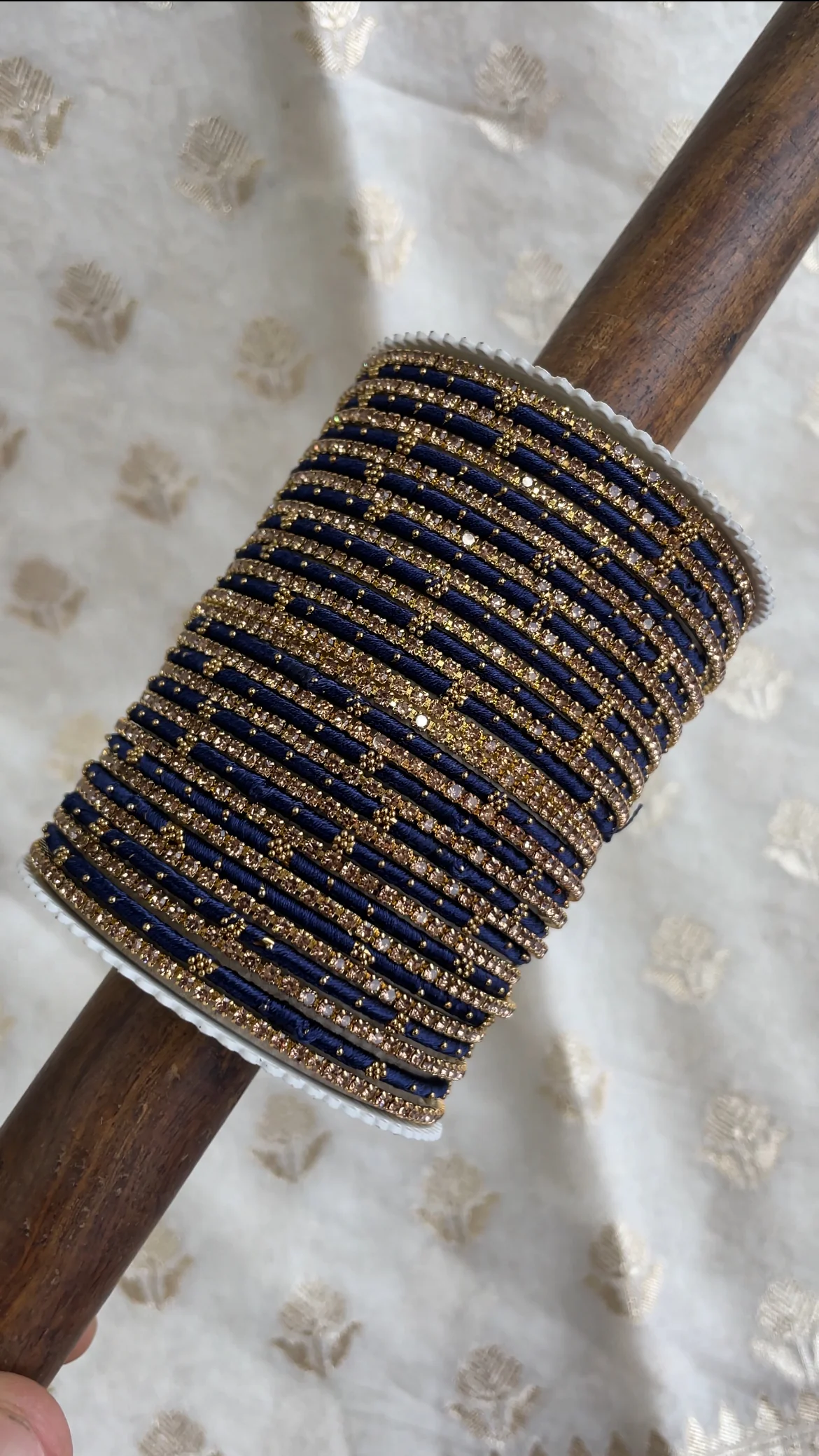 Elegant Colored Thread Bangle Set - Image 13