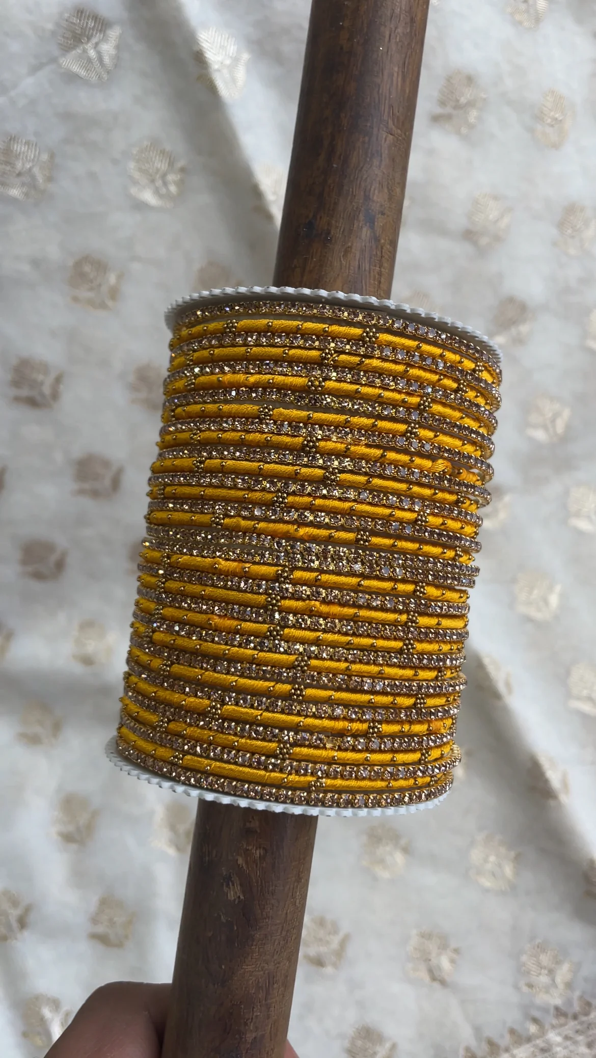 Elegant Colored Thread Bangle Set - Image 9