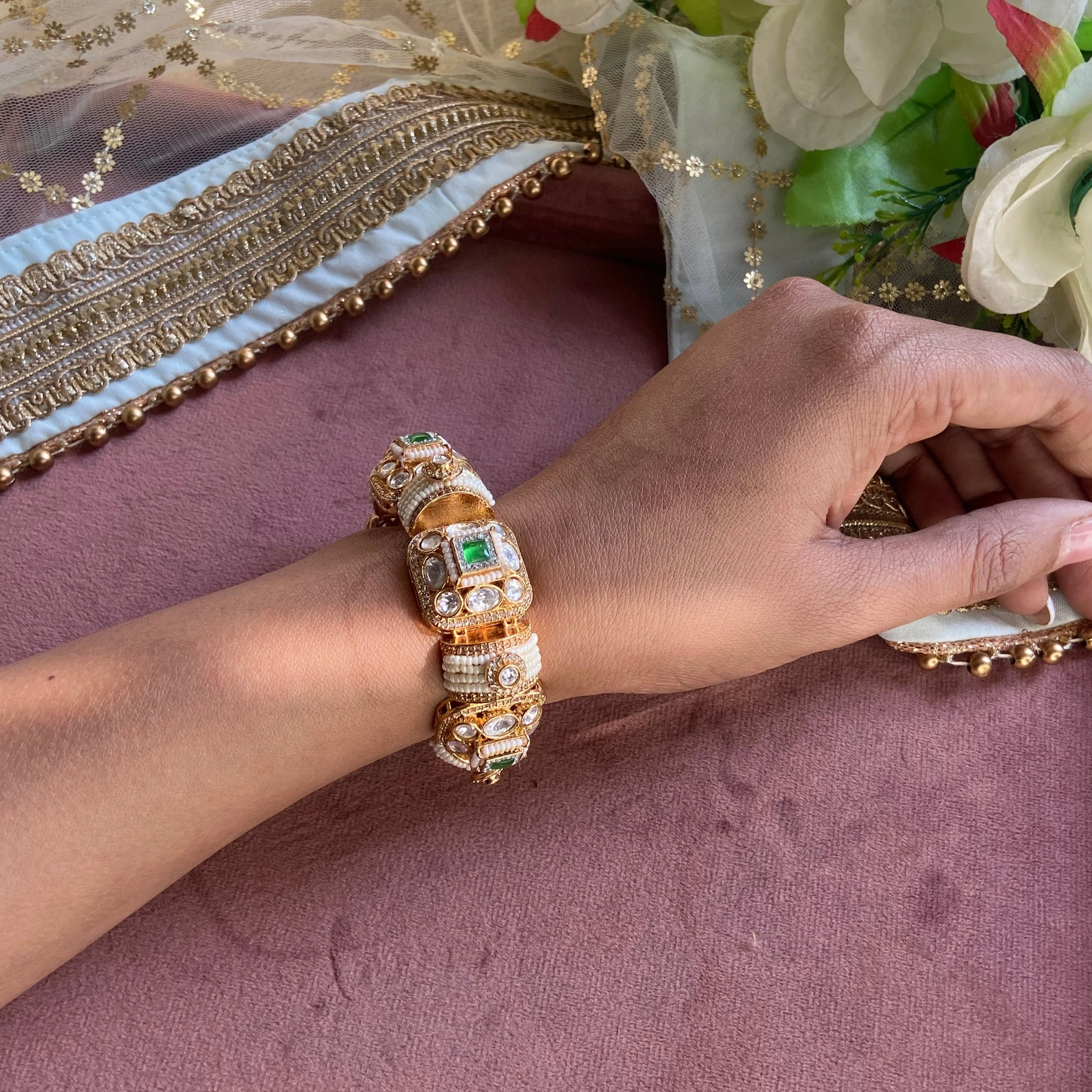 Green Stone Kundan chain bracelet - Image 2