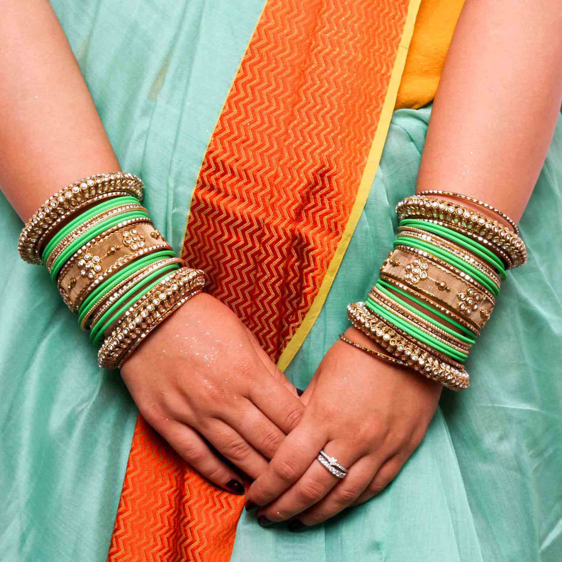 Set of 2 Traditional Matte Finish Kundan Bangle Set - Image 5