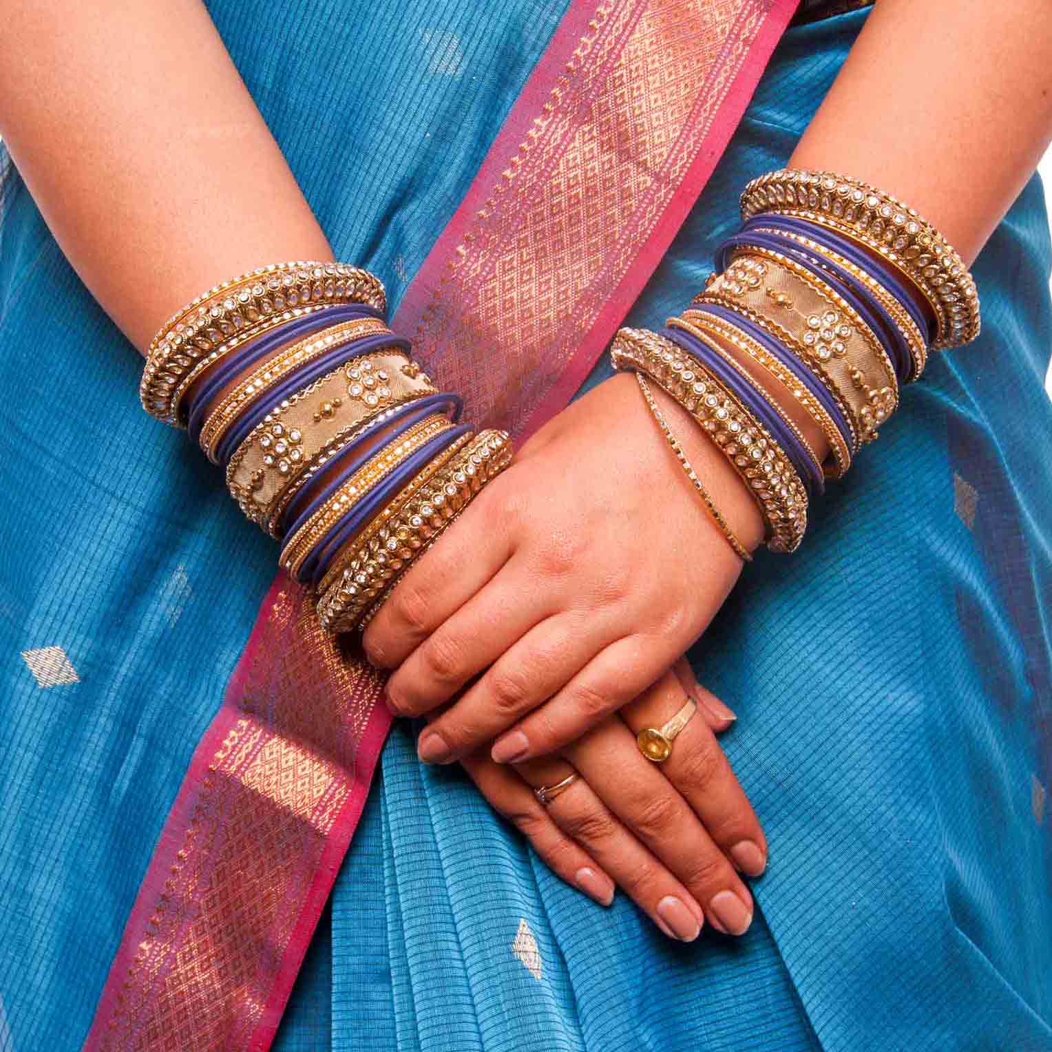 Set of 2 Traditional Matte Finish Kundan Bangle Set - Image 11