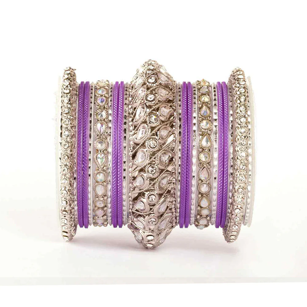 Traditional All Kundan Bangle Set For One Hand - Image 4