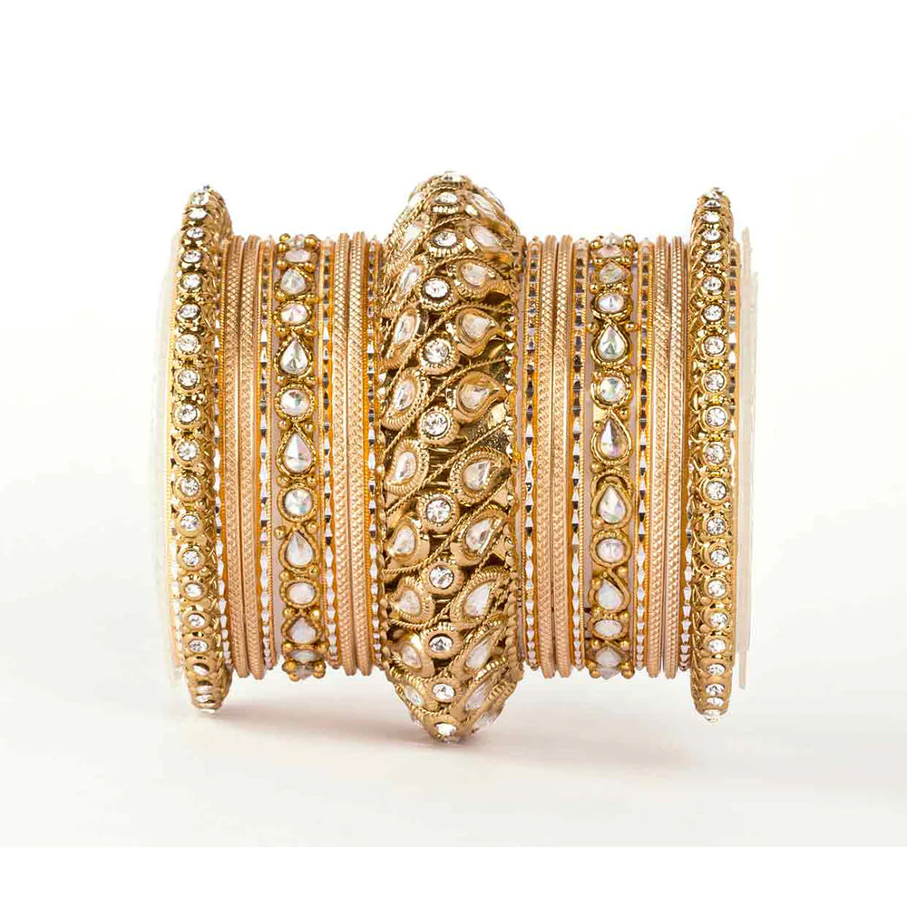 Traditional All Kundan Bangle Set For One Hand - Image 2