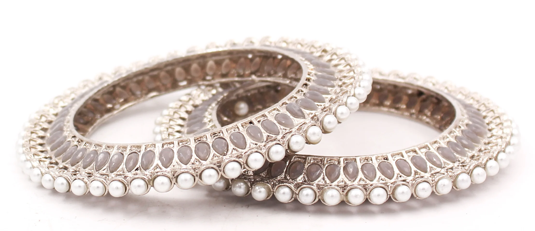 Traditional Bracelet Pair with Running kundan stone and Pearl Centre - Image 8