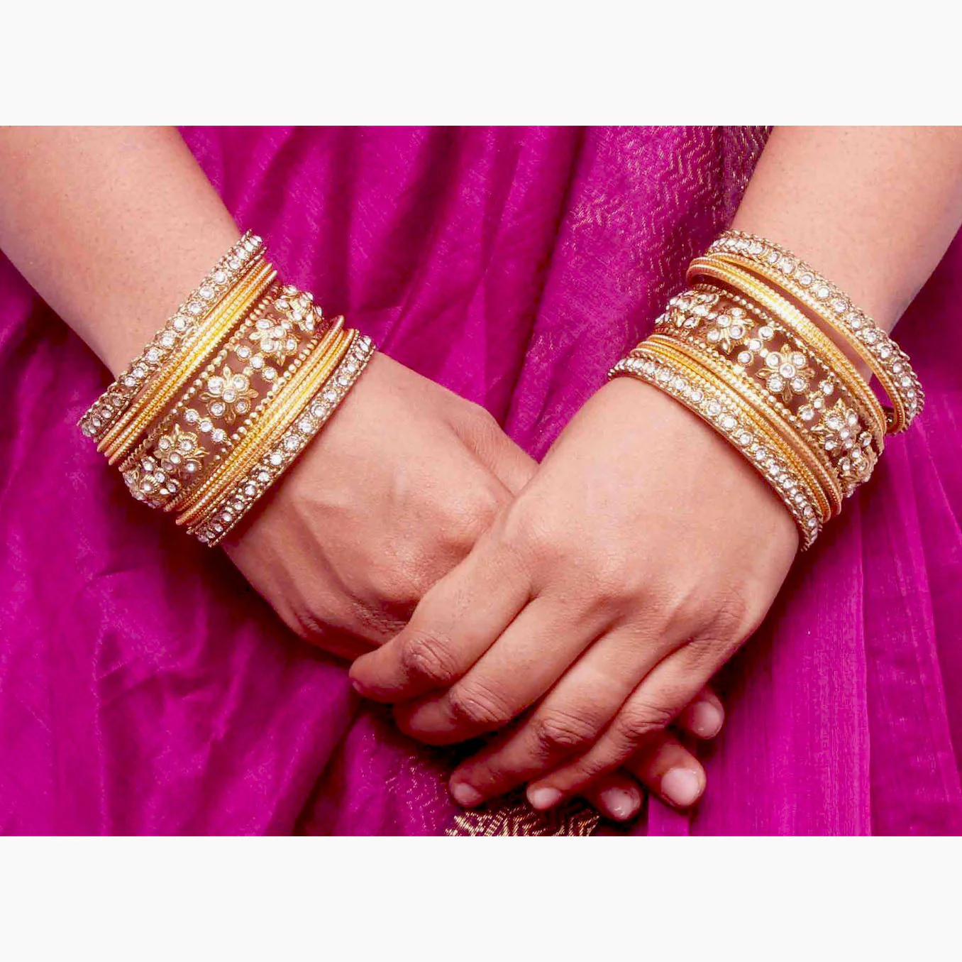 Traditional Colored Flower Pattern Bangle Set - Image 6