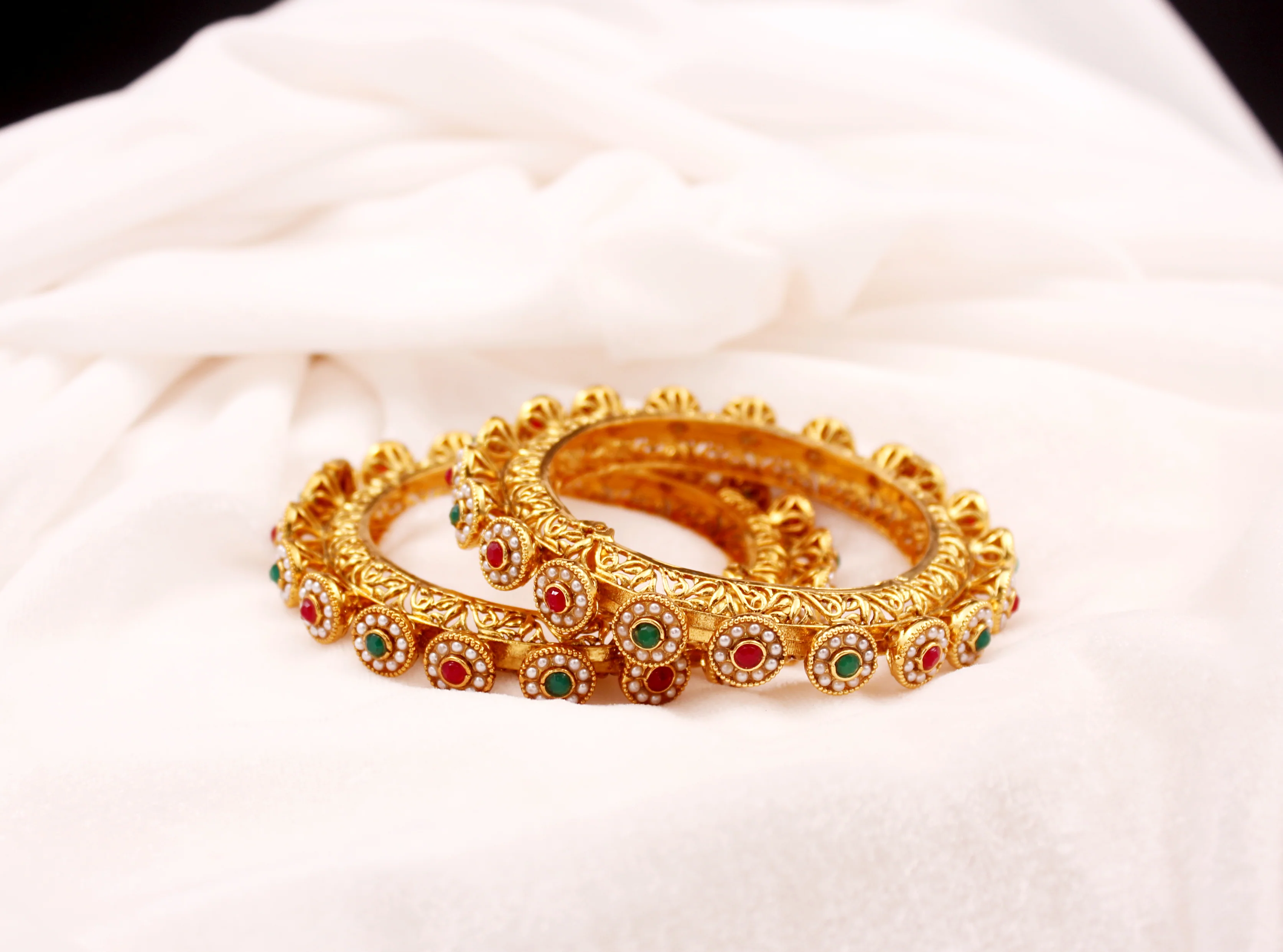 Traditional Jadau Style Rajasthani Bracelets with Stone and Beads by Leshya - Image 4
