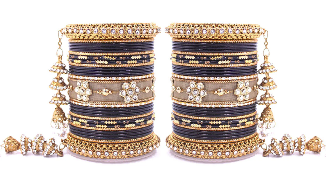 Traditional Latkan Bangle Set with Jaaliwork Kada and Opaque Bangles by Leshya - Image 2