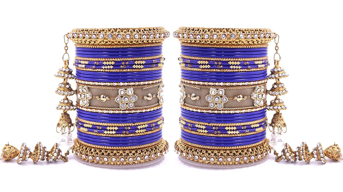 Traditional Latkan Bangle Set with Jaaliwork Kada and Opaque Bangles by Leshya - Image 5