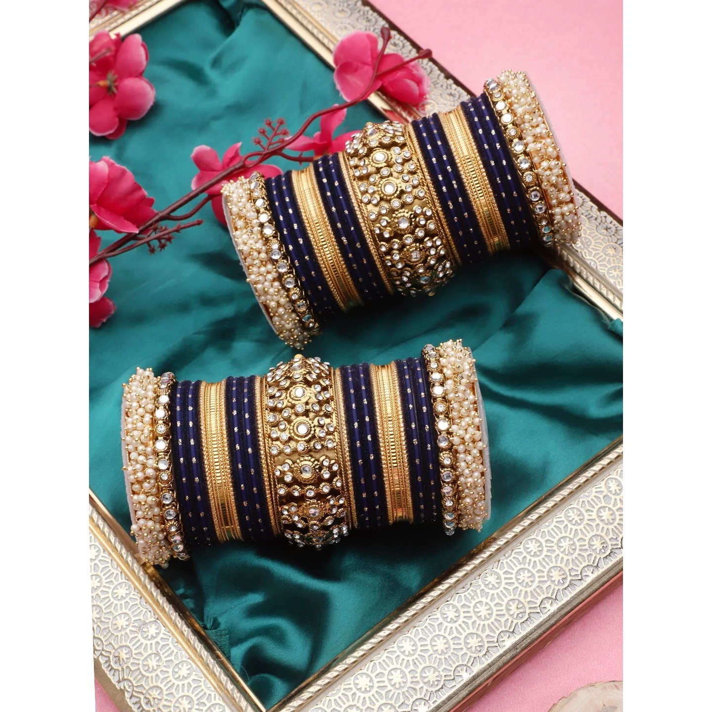 Traditional long bridal set by Leshya for both hands - Image 3