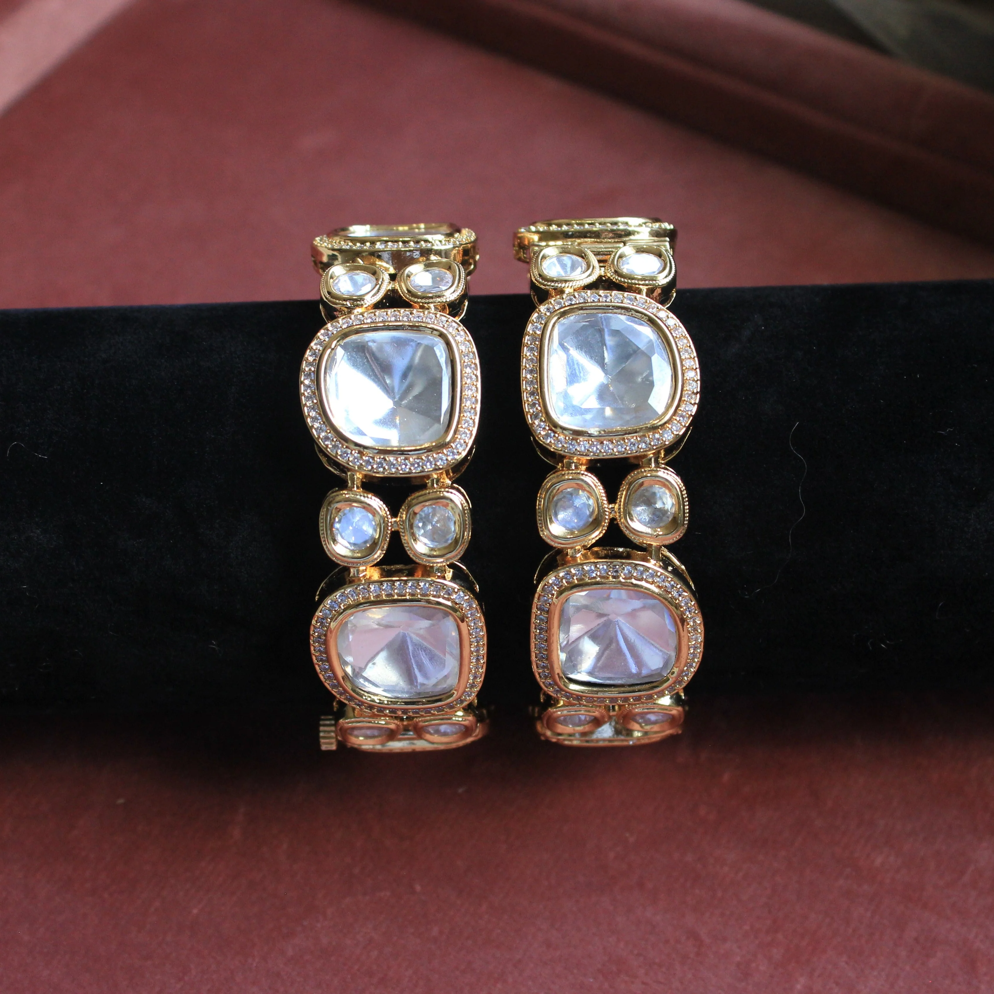 Traditional Pachi Kundan Bracelet for Bride - Image 3